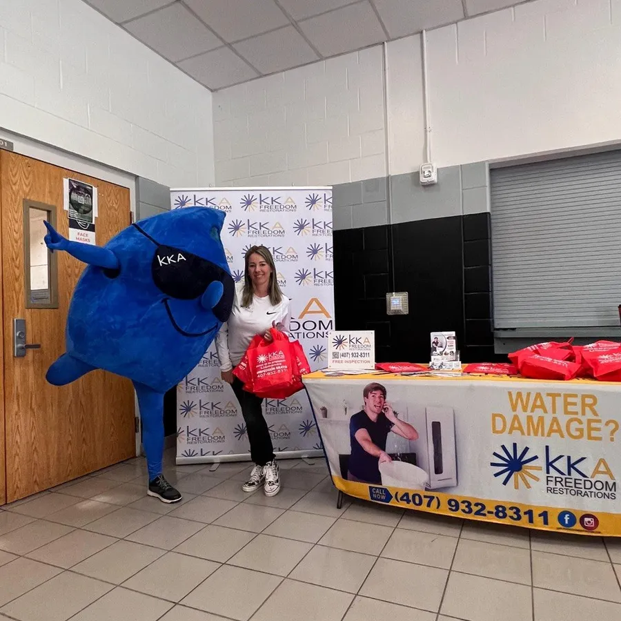 KKA community table and event presence indoors